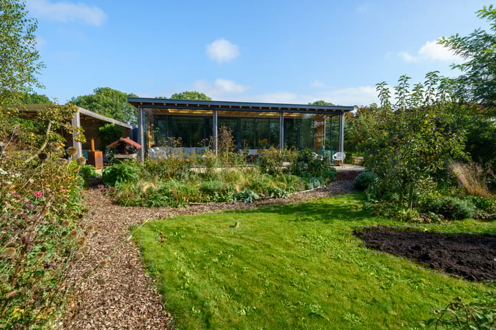 Foto 2 van Baron van Keverbergweg 9