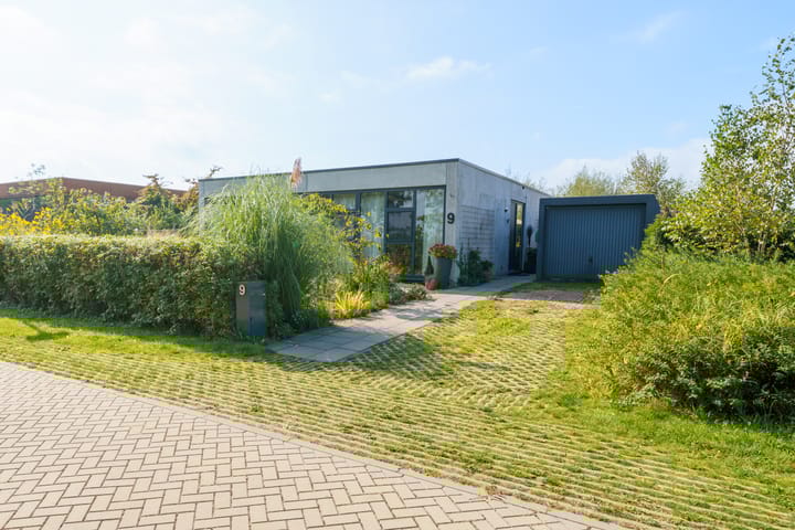 Foto 40 van Baron van Keverbergweg 9