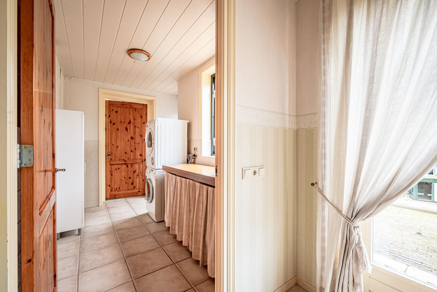 Foto 14 van Magnolialaan 1