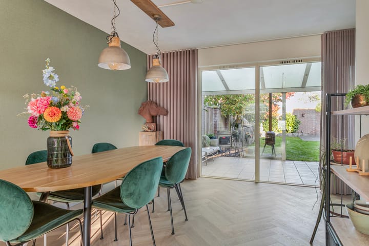 Foto 14 van Wetering 28