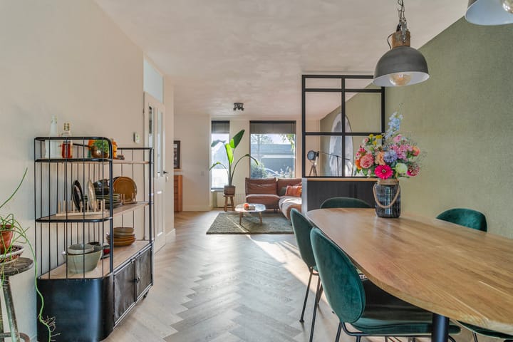 Foto 19 van Wetering 28