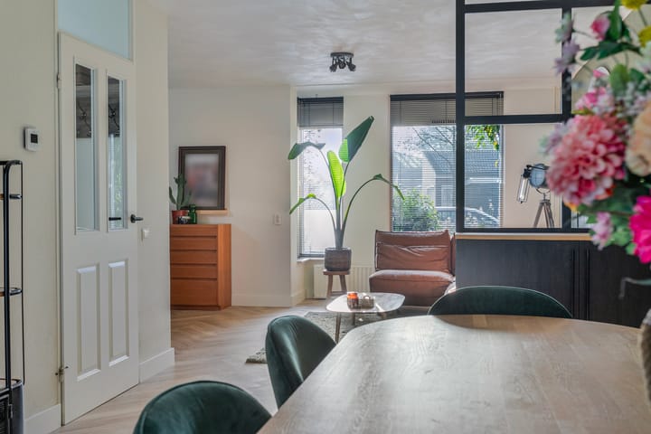 Foto 21 van Wetering 28