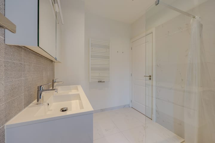 Foto 21 van Churchill-laan 260-3