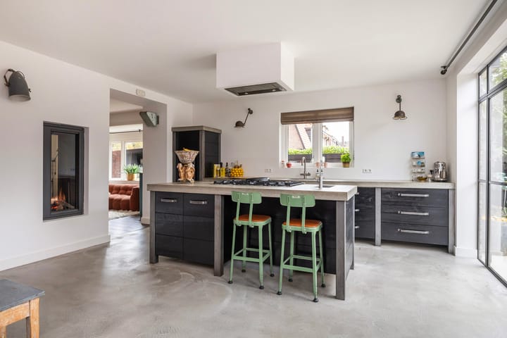 Foto 13 van Zwaanstraat 12