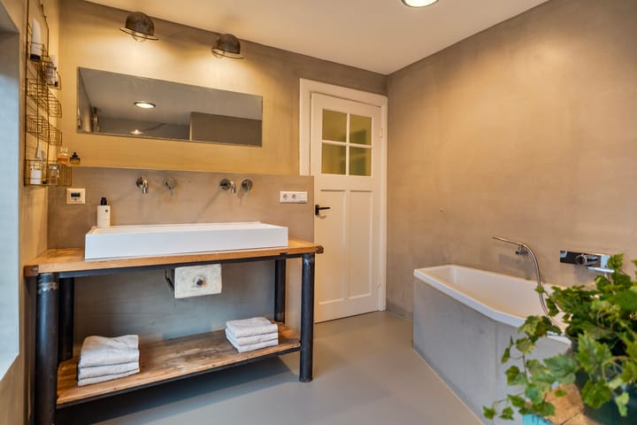 Foto 24 van Zwaanstraat 12