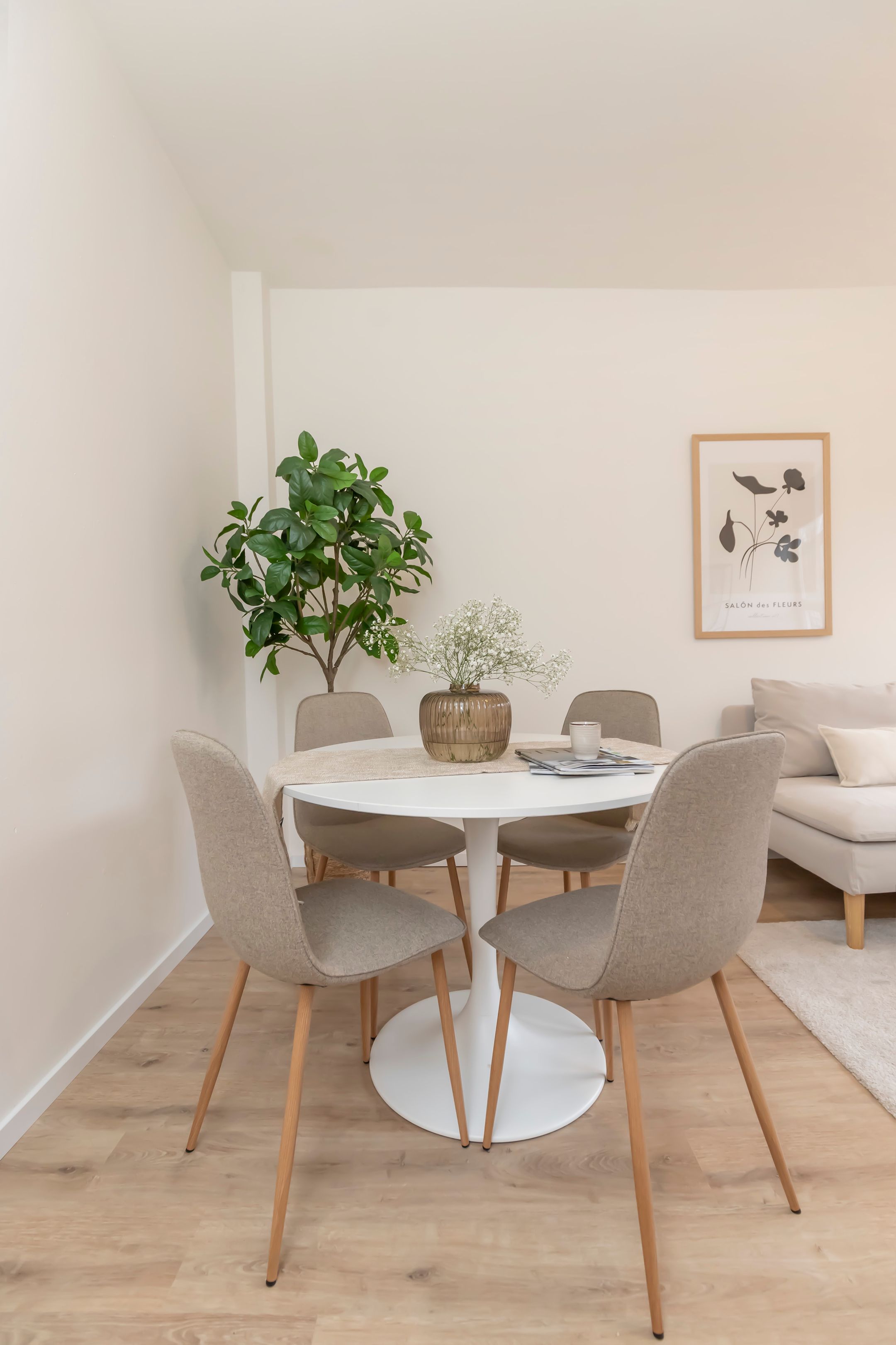 Photo 6 of Hoofdweg 158-1