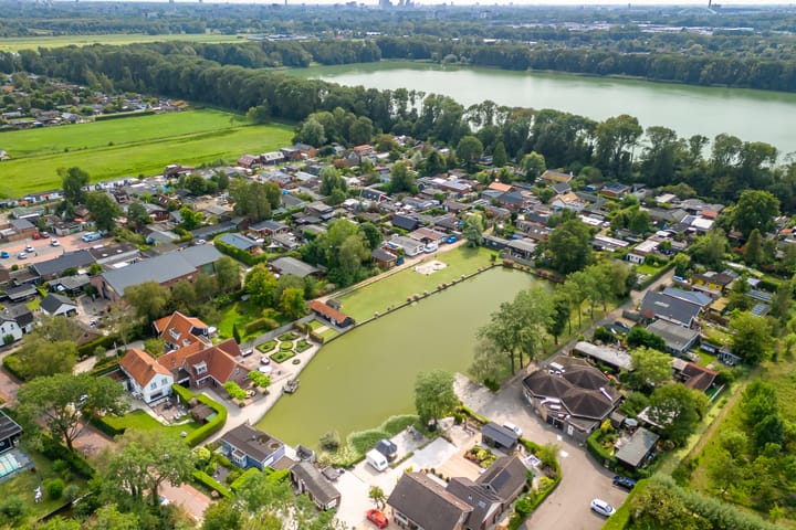 Photo 48 of Westbroekse Binnenweg 44