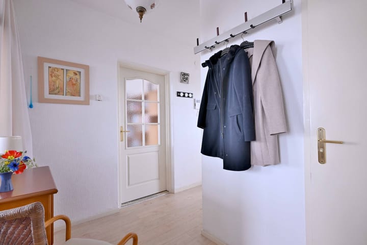 Photo 14 of Karel de Grotelaan 160