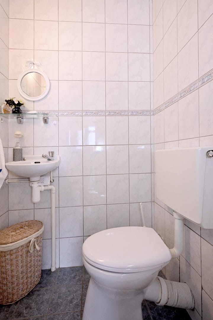 Photo 22 of Karel de Grotelaan 160