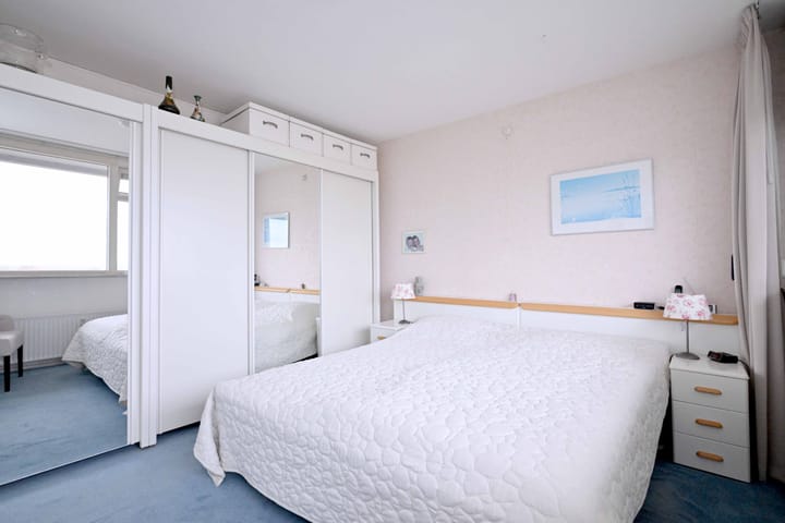 Photo 24 of Karel de Grotelaan 160