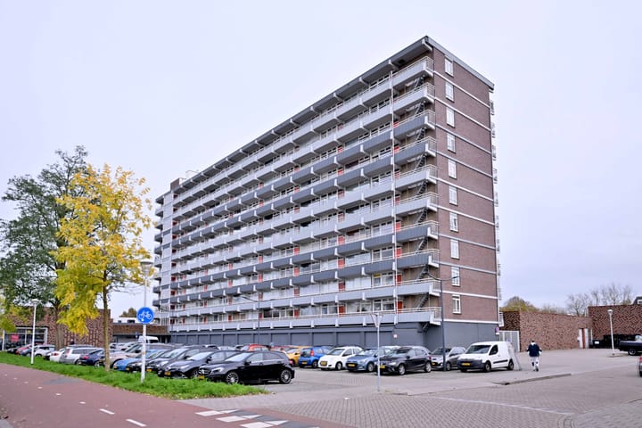 Photo 28 of Karel de Grotelaan 160