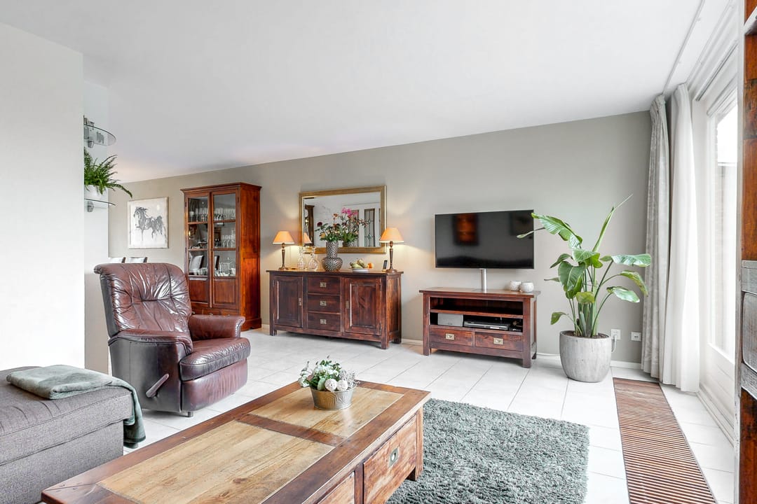 Foto 8 van Hof van Waarder 10