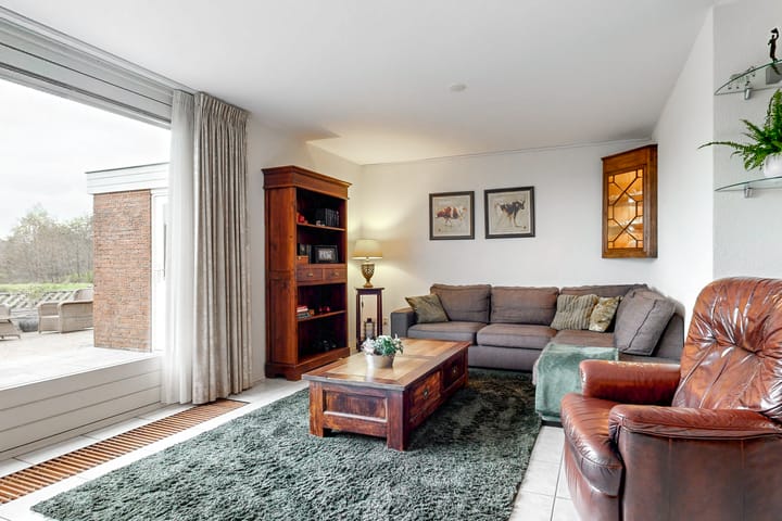 Foto 9 van Hof van Waarder 10