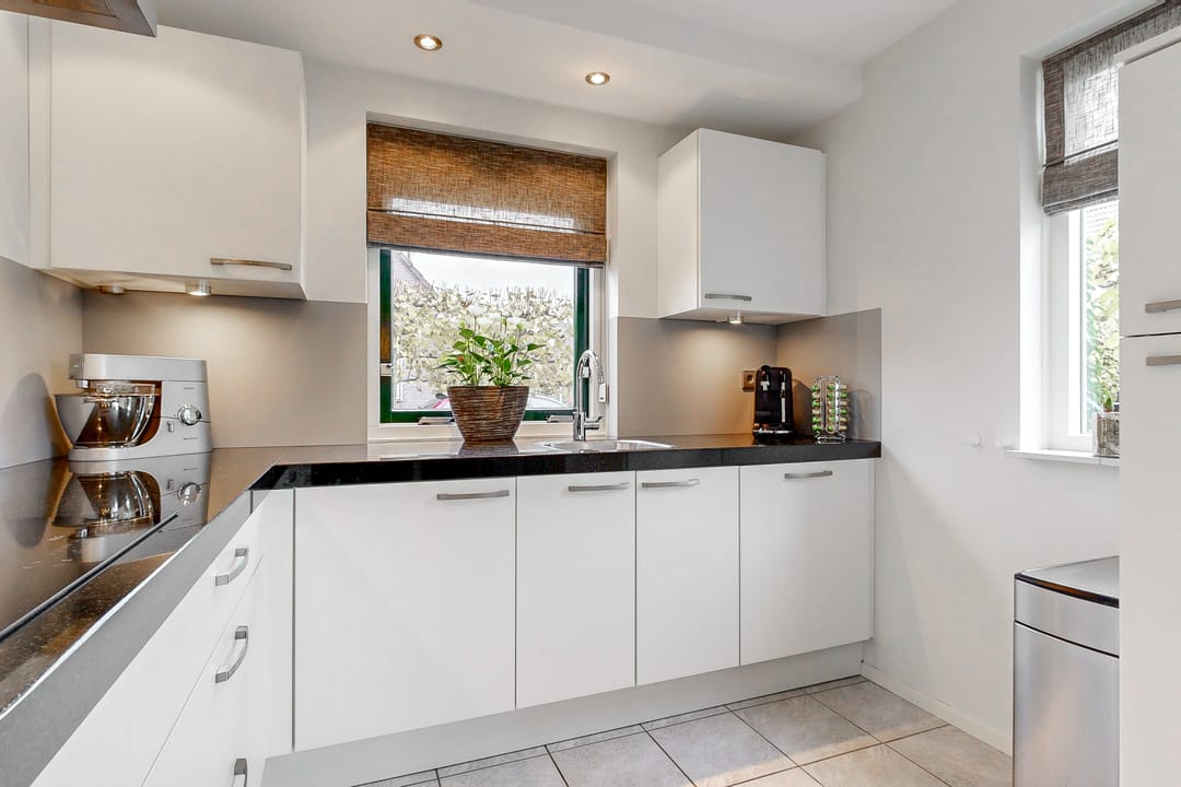 Foto 13 van Hof van Waarder 10