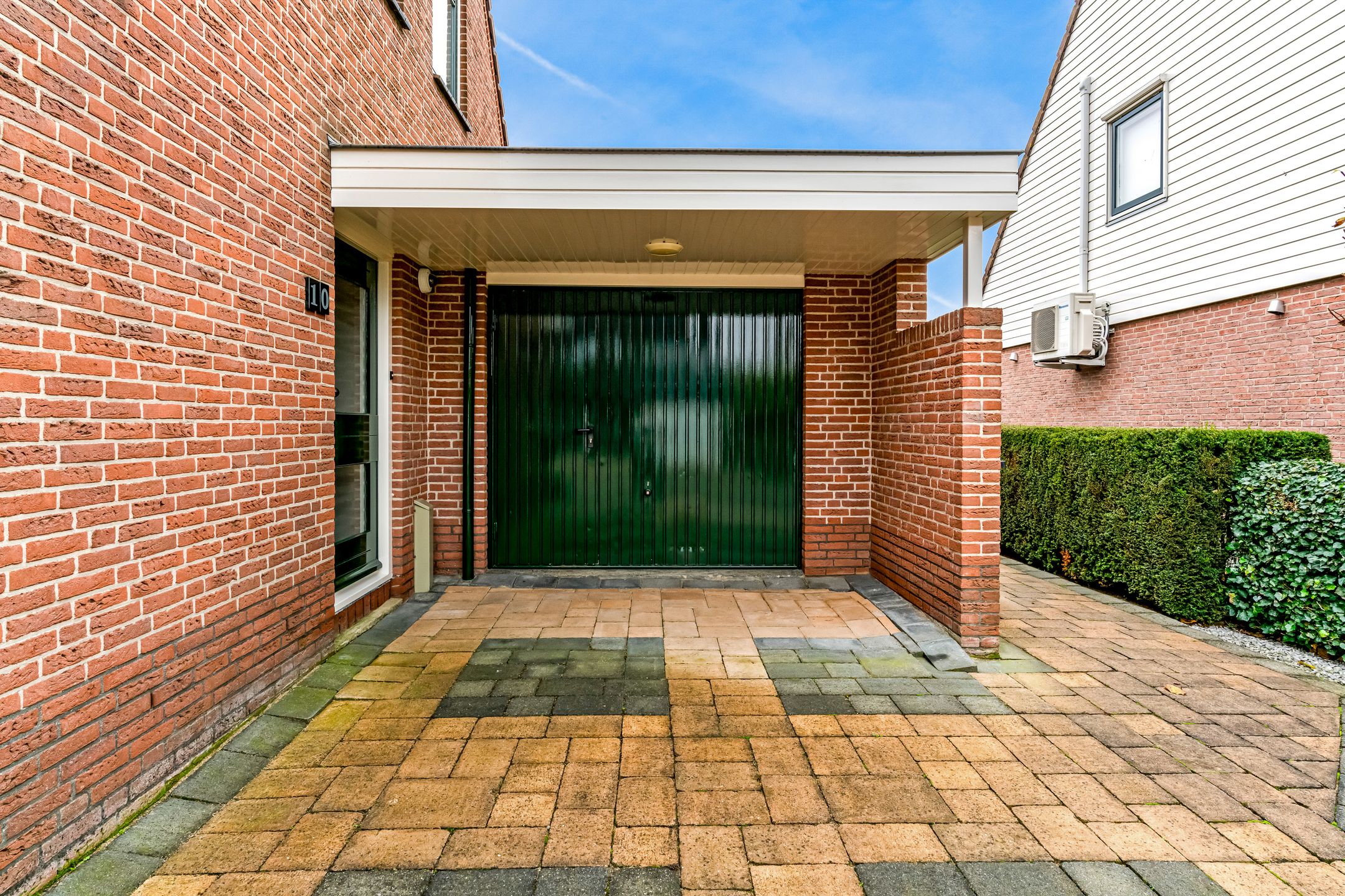 Foto 27 van Hof van Waarder 10