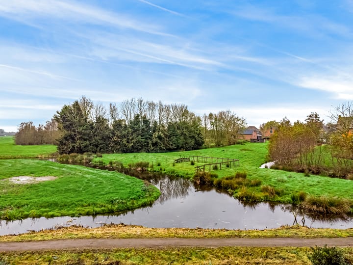 Foto 35 van Hof van Waarder 10