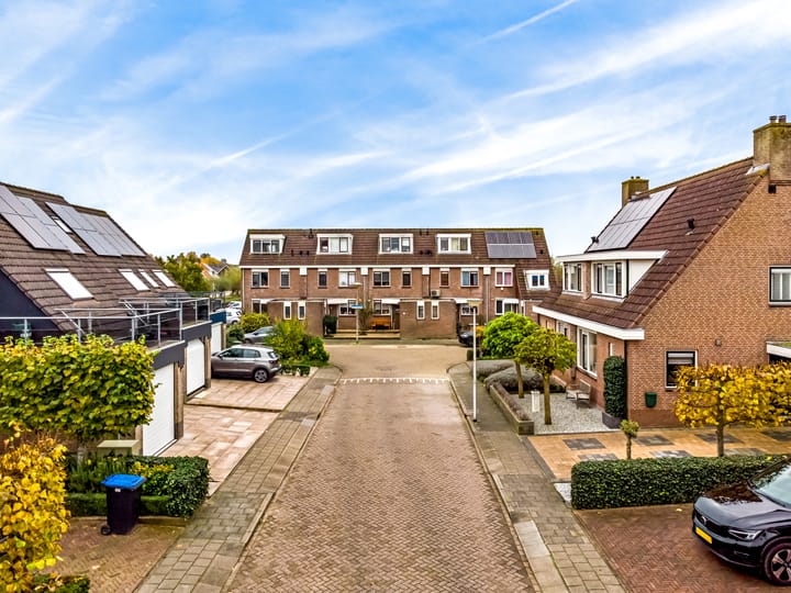 Foto 36 van Hof van Waarder 10