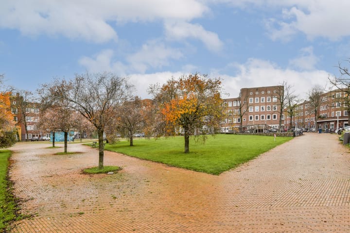 Foto 23 van Berkelstraat 15-1