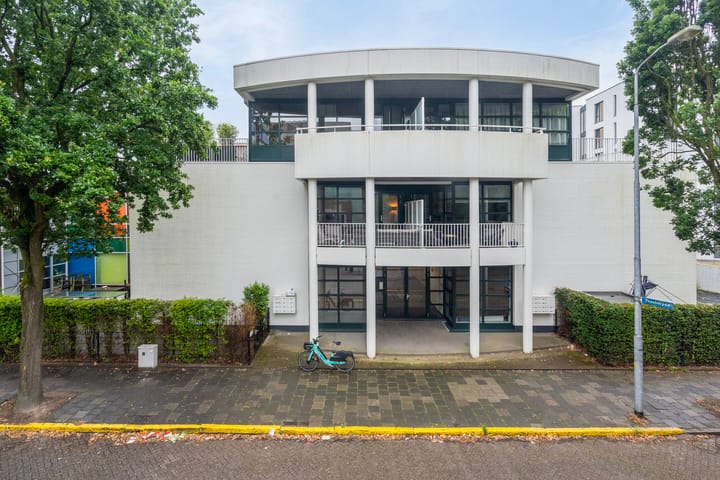 Foto 1 van Le Sage ten Broeklaan 11-07