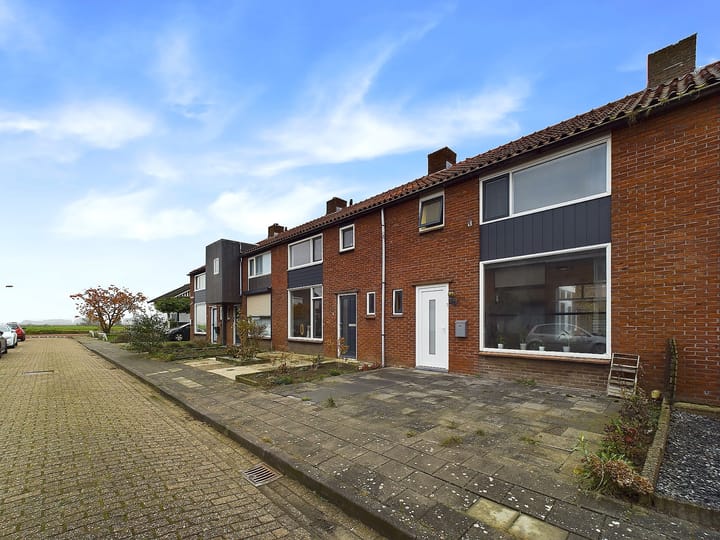 Foto 25 van Margrietstraat 8