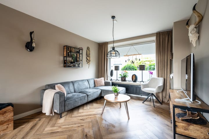 Foto 4 van Debussylaan 8