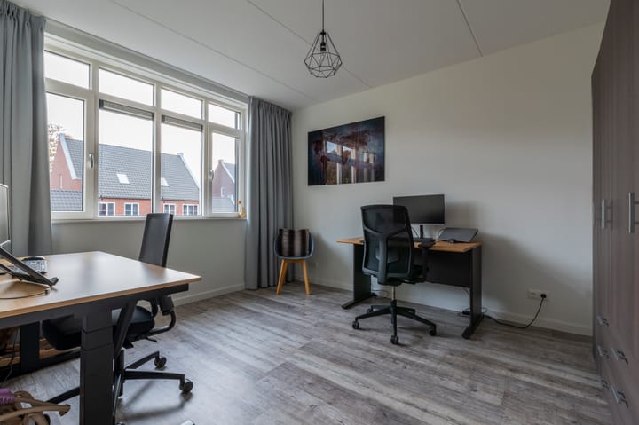 Foto 11 van Mettenstraat 3