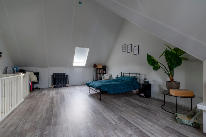 Foto 15 van Mettenstraat 3