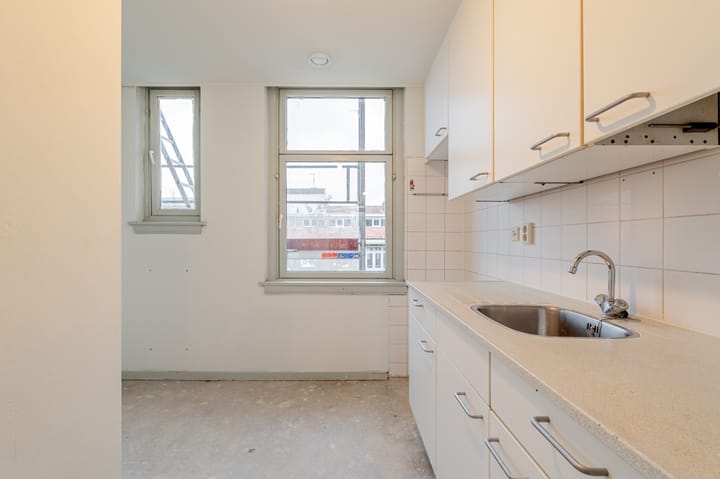 Foto 4 van Robert Scottstraat 24-2