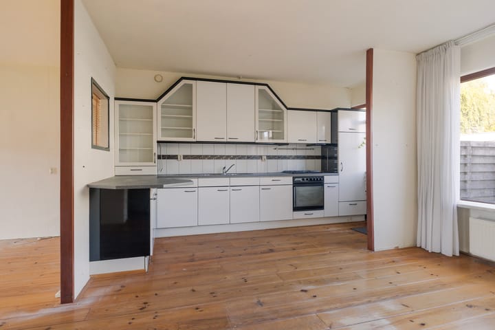 Foto 10 van Obe Postmawei 26