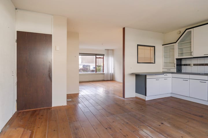 Foto 11 van Obe Postmawei 26