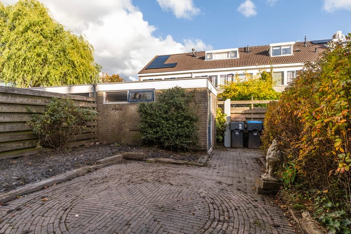 Foto 15 van Obe Postmawei 26