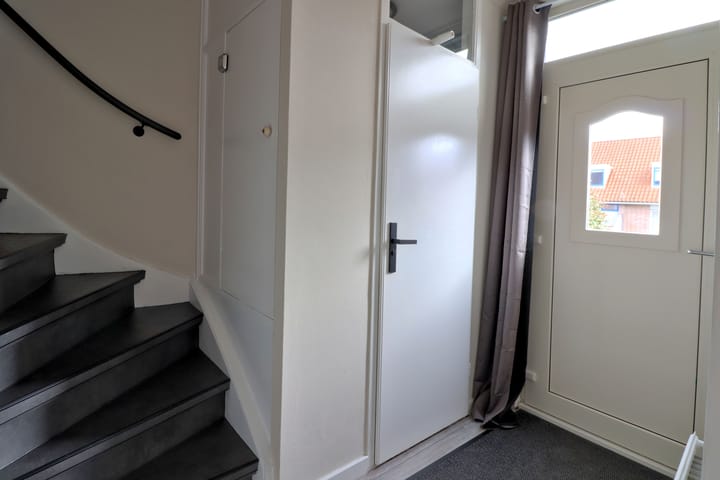 Foto 8 van Lange Voor 19