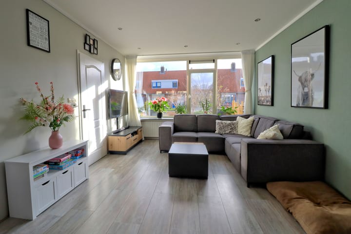 Foto 11 van Lange Voor 19