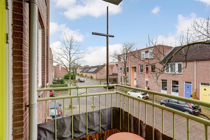 View photo 21 of Scholeksterstraat 39