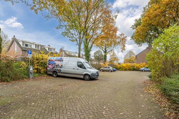 Photo 42 of Roskamp 30