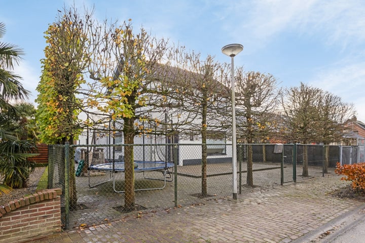 Bekijk foto 4 van Bremstraat 115