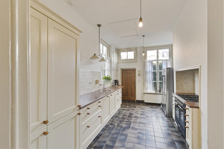 Foto 5 van Kerkplein 6