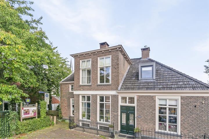 Foto 6 van Kerkplein 6