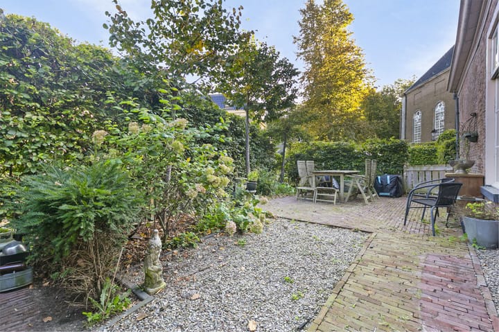 Foto 40 van Kerkplein 6