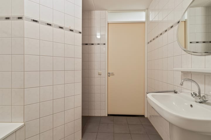 Foto 17 van Loopstraat 11