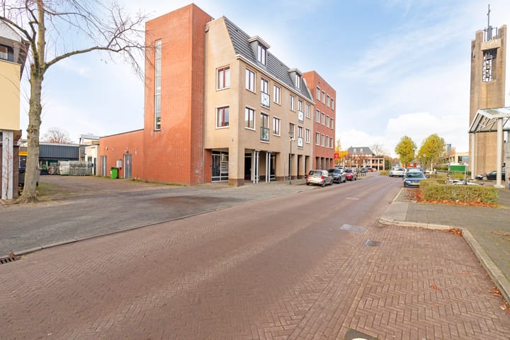 Foto 23 van Loopstraat 11