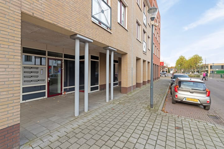 Foto 24 van Loopstraat 11