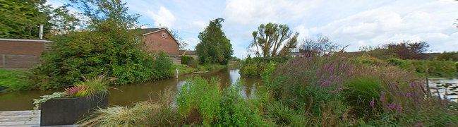 Bekijk 360° foto van Achtertuin van Oosteinde 126