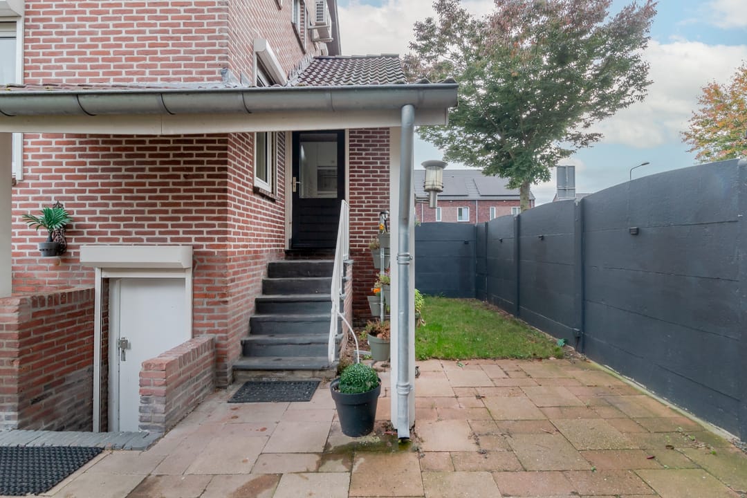 Photo 31 of Bredeweg 350