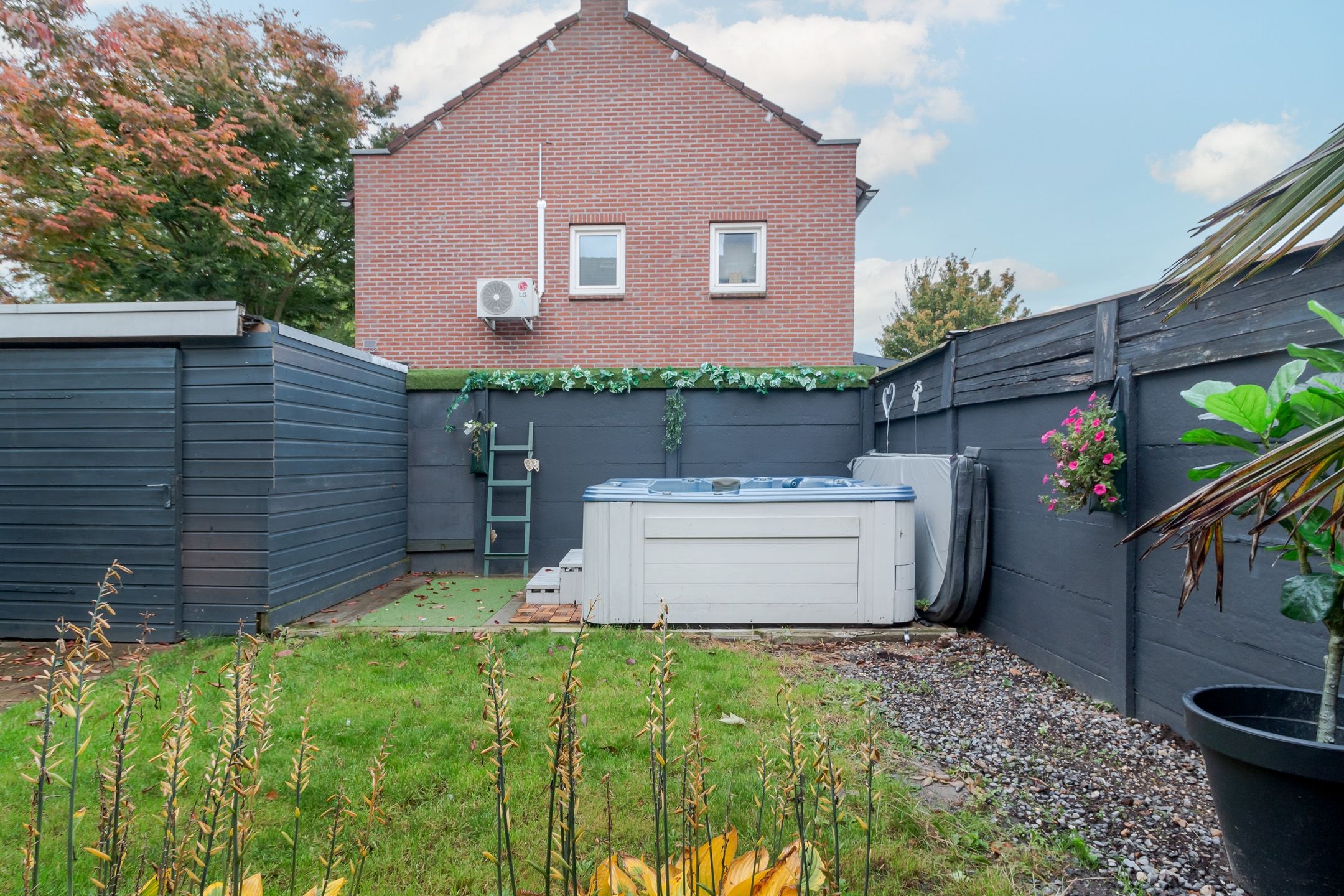 Photo 33 of Bredeweg 350