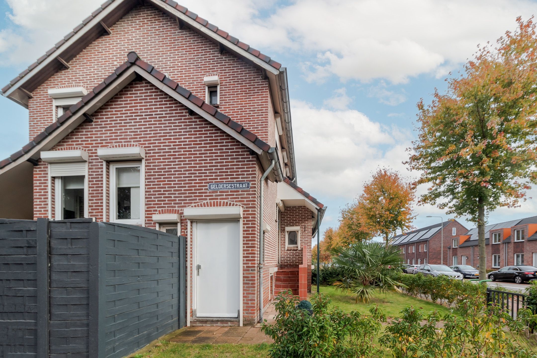 Photo 39 of Bredeweg 350