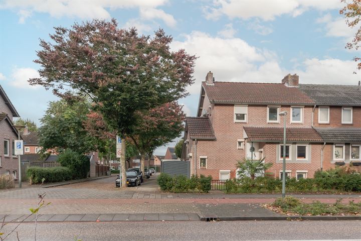 View photo 42 of Bredeweg 350