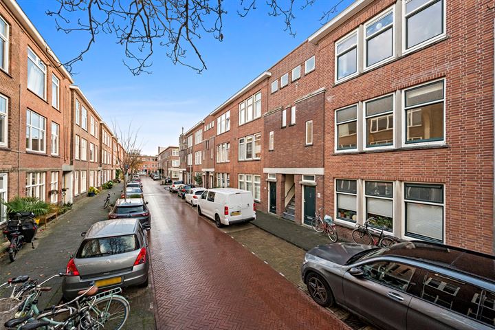 View photo 7 of Rhododendronstraat 68