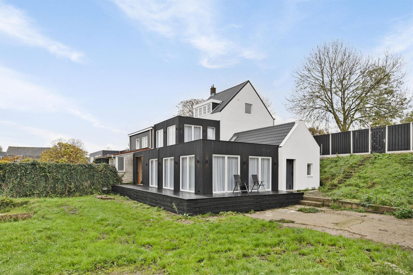 Foto 1 van Middenmolendijk 179