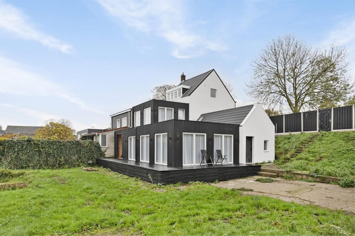 Foto 1 van Middenmolendijk 179